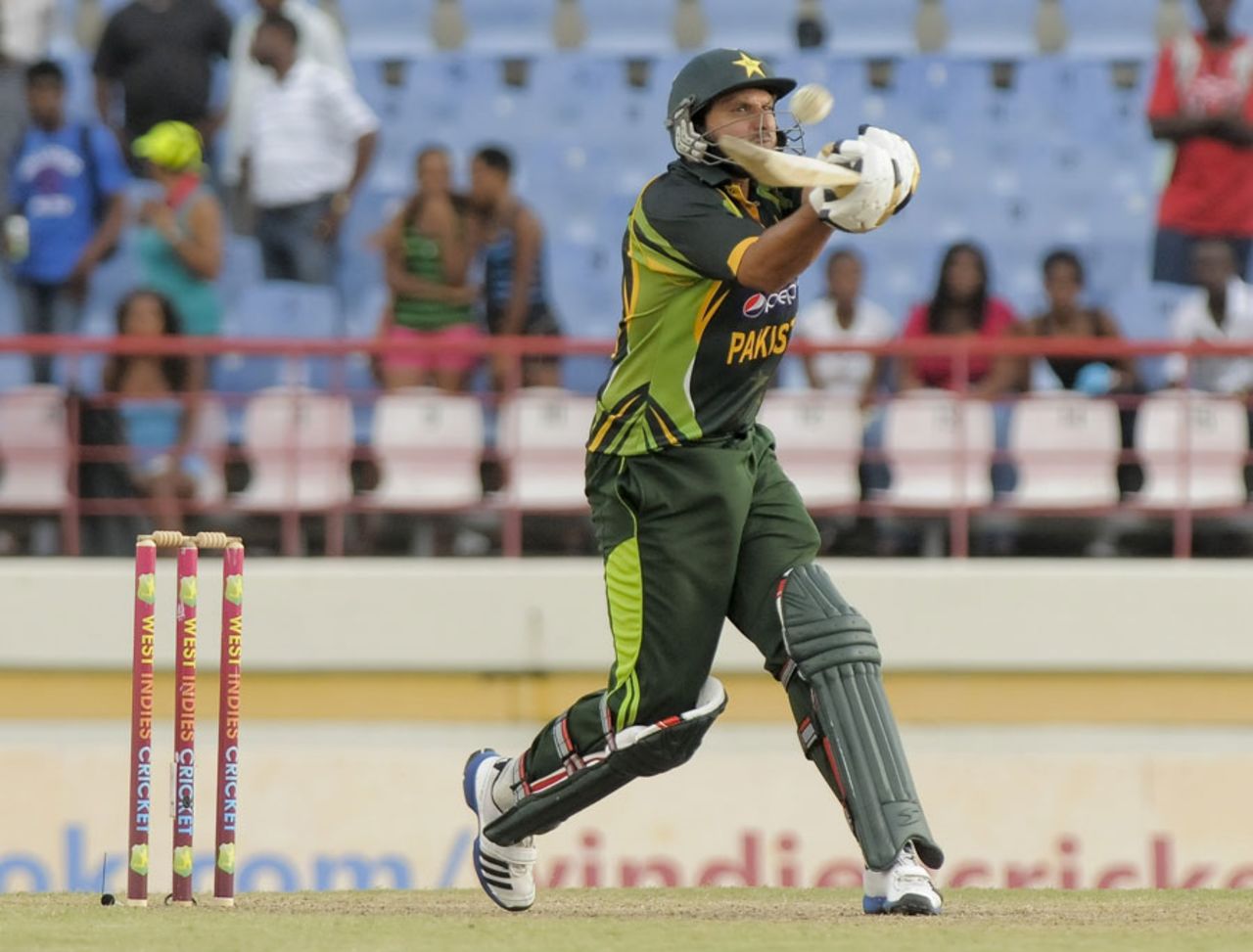 Shahid Afridi gets under the ball to play a hook shot, West Indies v Pakistan, 5th ODI, St Lucia, July 24, 2013