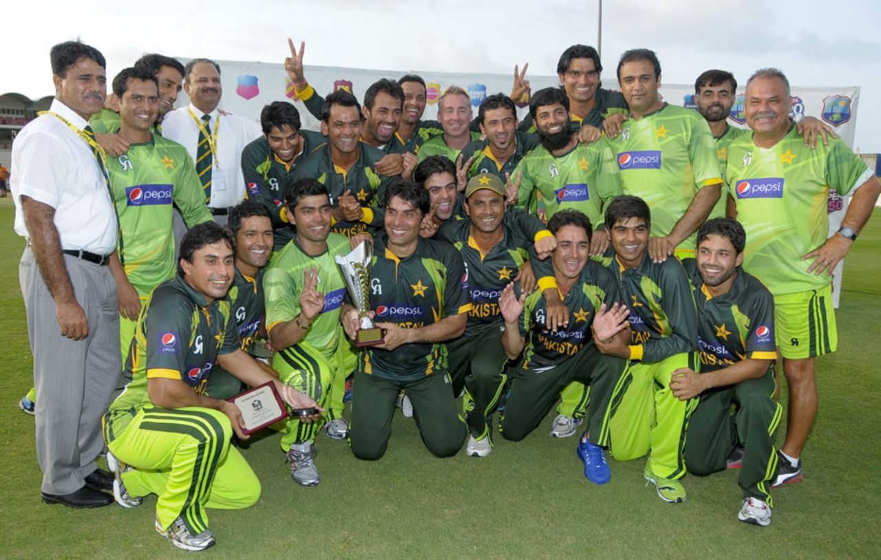 The victorious Pakistan team celebrate their series win, West Indies v Pakistan, 5th ODI, St Lucia, July 24, 2013