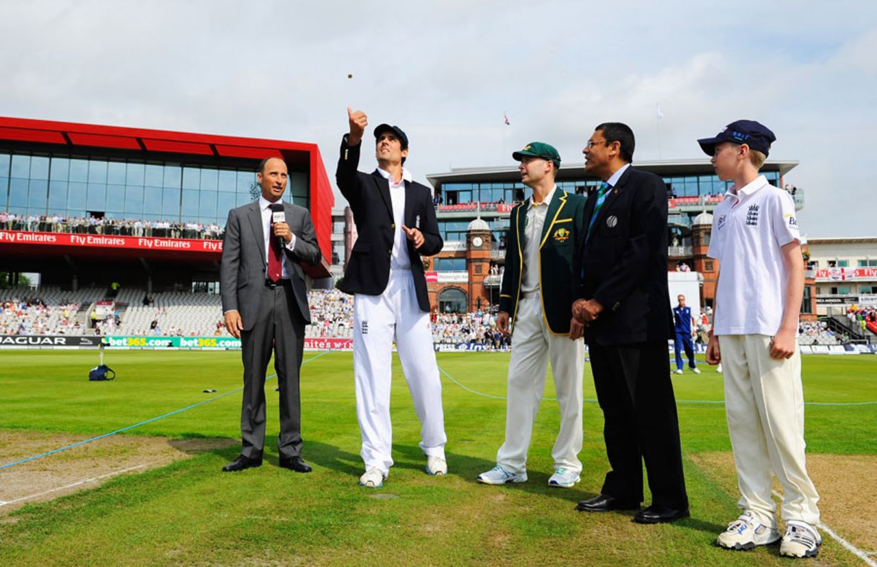 Alastair Cook tosses the coin, England v Australia, 3rd Investec Test, Old Trafford, 1st day, August 1, 2013