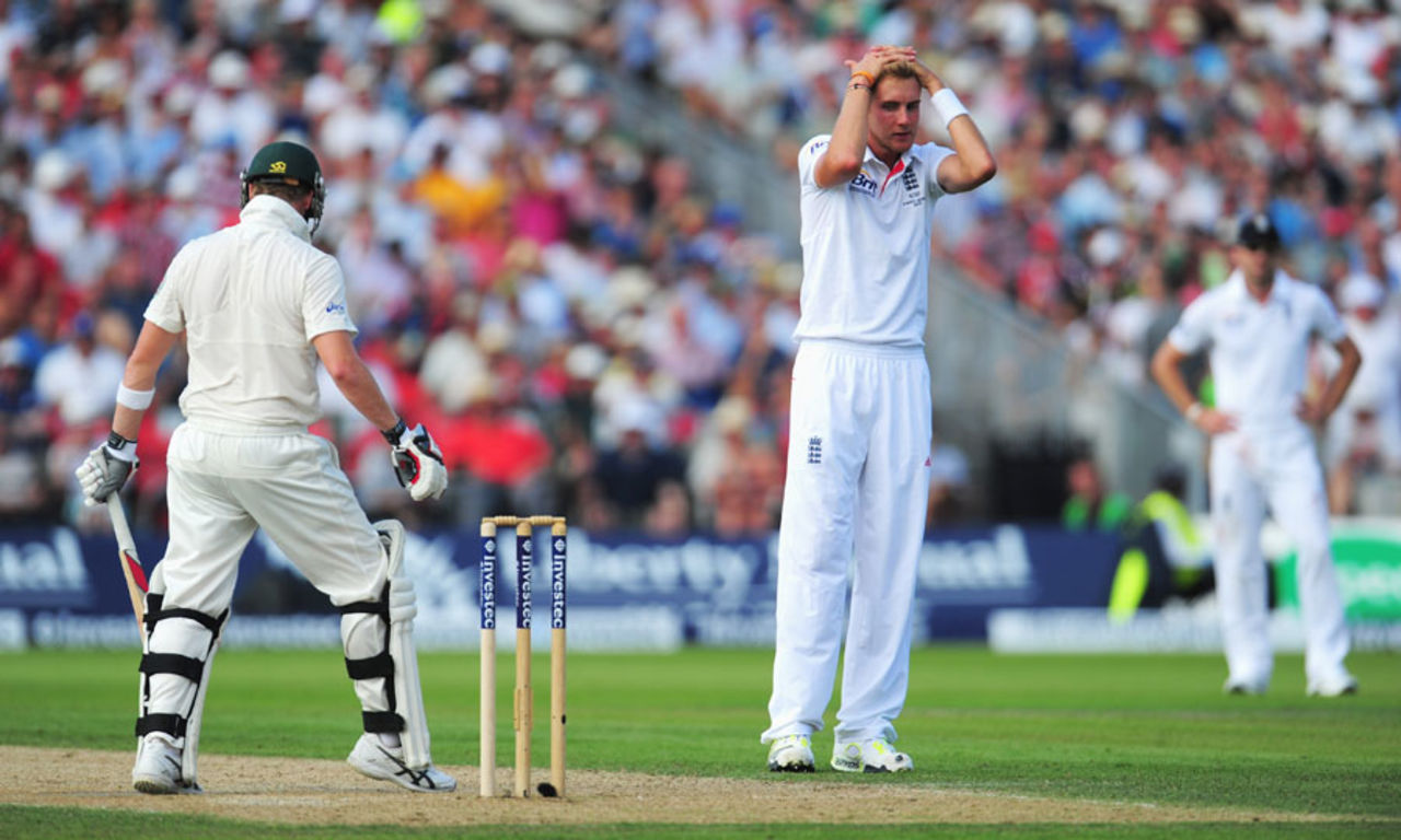 Stuart Broad had an lbw appeal turned down against Steven Smith, England v Australia, 3rd Investec Test, Old Trafford, 1st day, August 1, 2013