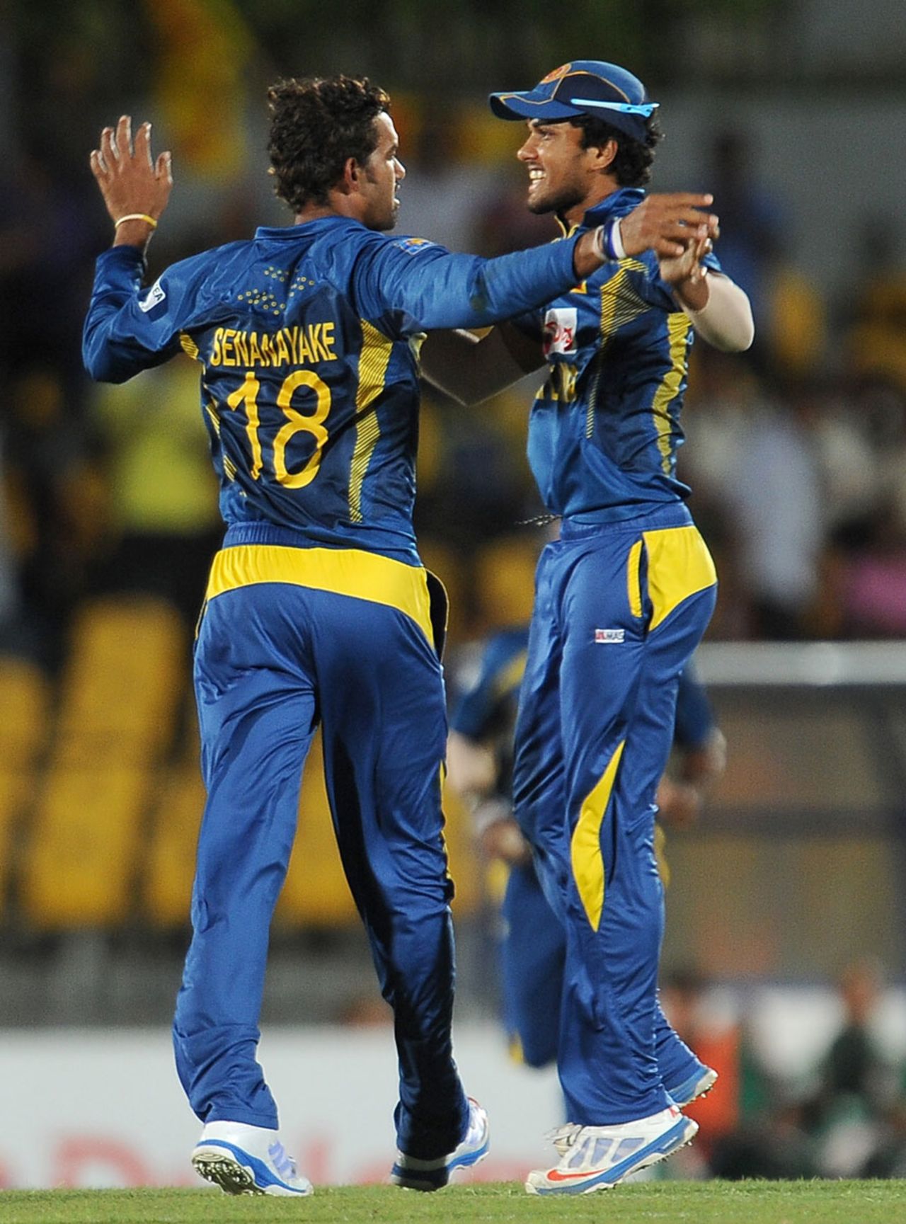 Sachithra Senanayake celebrates a wicket with Dinesh Chandimal, Sri Lanka v South Africa, 2nd T20I, Hambantota, August 4, 2013