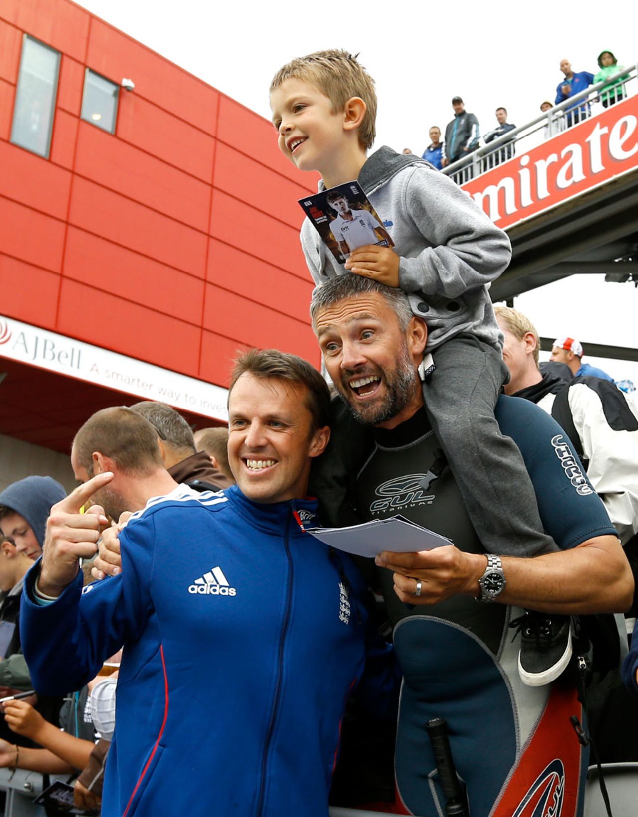 Graeme Swann poses with some fans, England v Australia, 3rd Investec Test, Old Trafford, 5th day, August 5, 2013