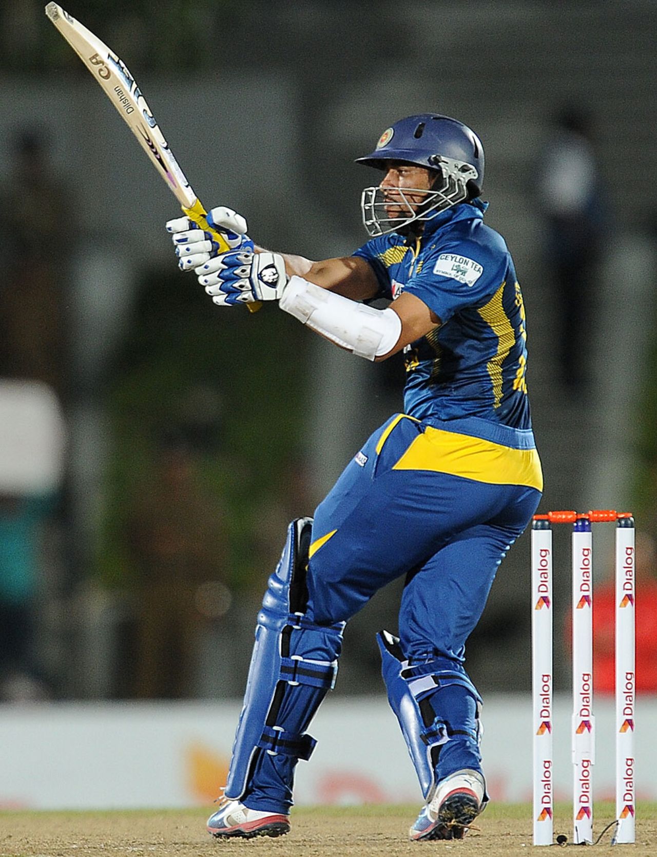 Tillakaratne Dilshan pulls during his 74, Sri Lanka v South Africa, 3rd T20, Hambantota, August 6, 2013