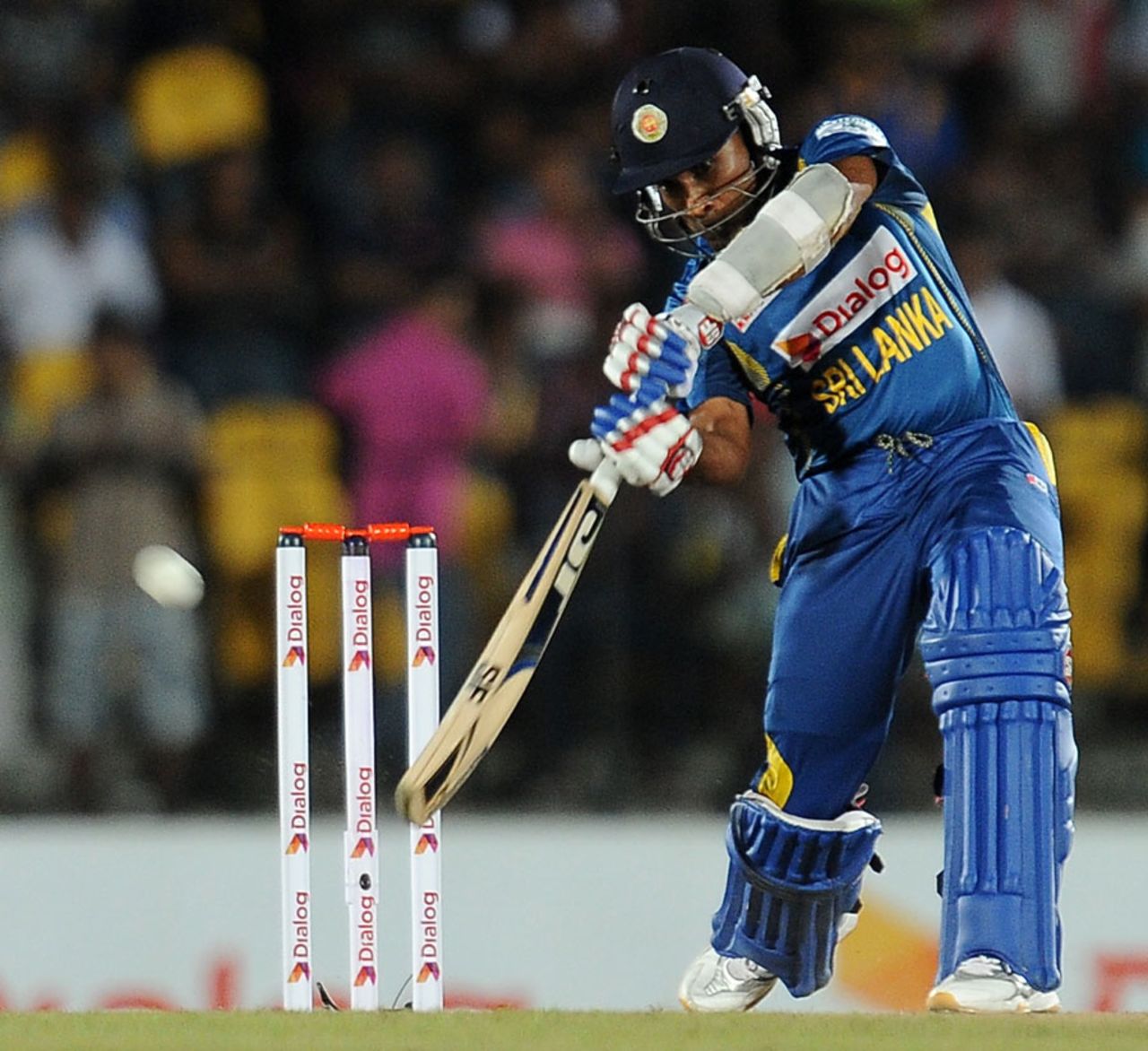 Mahela Jayawardene plays an inside-out shot over cover, Sri Lanka v South Africa, 3rd T20, Hambantota, August 6, 2013