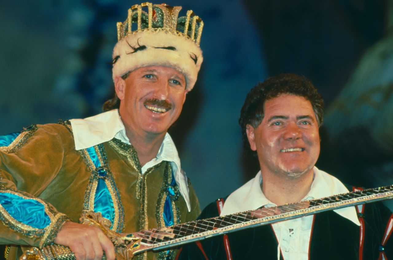 Ian Botham in the pantomime <i>Jack and the Beanstalk</i> in Bournemouth, with Welsh comedian Max Boyce (right), December 1991