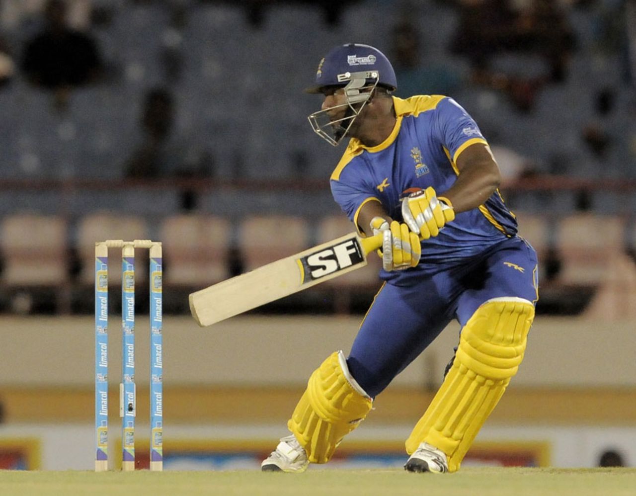 Dwayne Smith top-scored for Barbados Tridents with 48 runs, St Lucia Zouks v Barbados Tridents, Caribbean Premier League, St Lucia, August 8, 2013