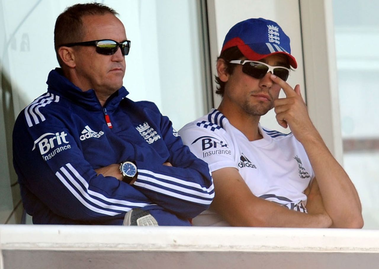 Andy Flower and Alastair Cook had plenty to ponder, England v Australia, 4th Investec Ashes Test, Chester-le-Street, 1st day, August 9, 2013