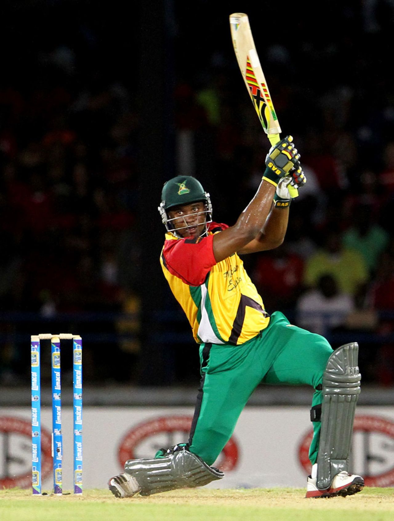 Christopher Barnwell hit a quick 23, Trinidad & Tobago Red Steel v Guyana Amazon Warriors, Caribbean Premier League 2013, Port-of-Spain, August 9, 2013