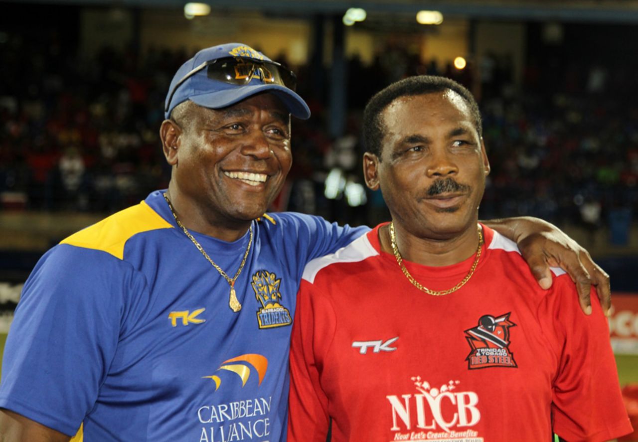 Desmond Haynes and Gordon Greenidge follow the action, Caribbean Premier League, Port-of-Spain, August 11, 2013
