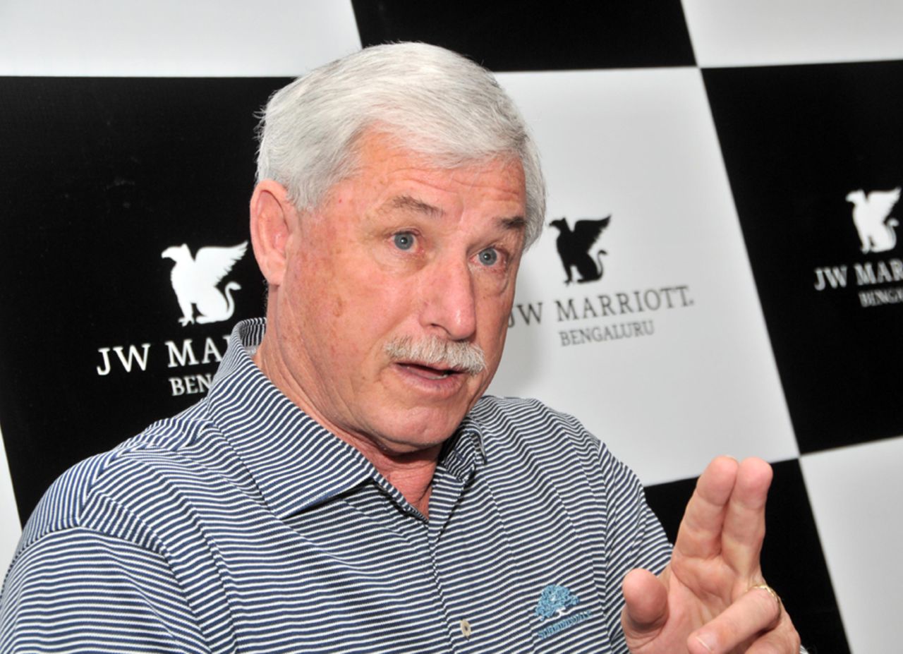 Richard Hadlee chats with the media, Bangalore, August 17, 2013