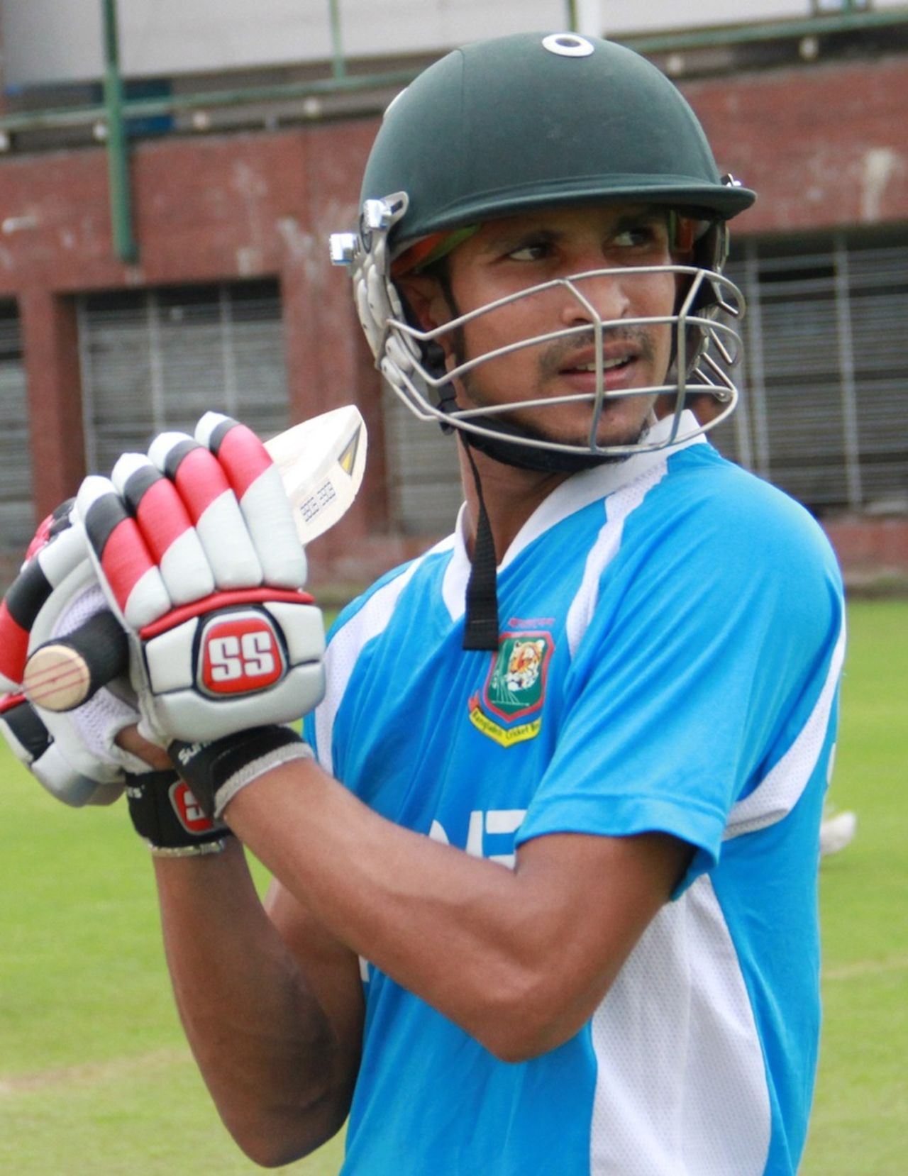 Nasir Hossain looks on during a training session, Mirpur, August 21, 2013