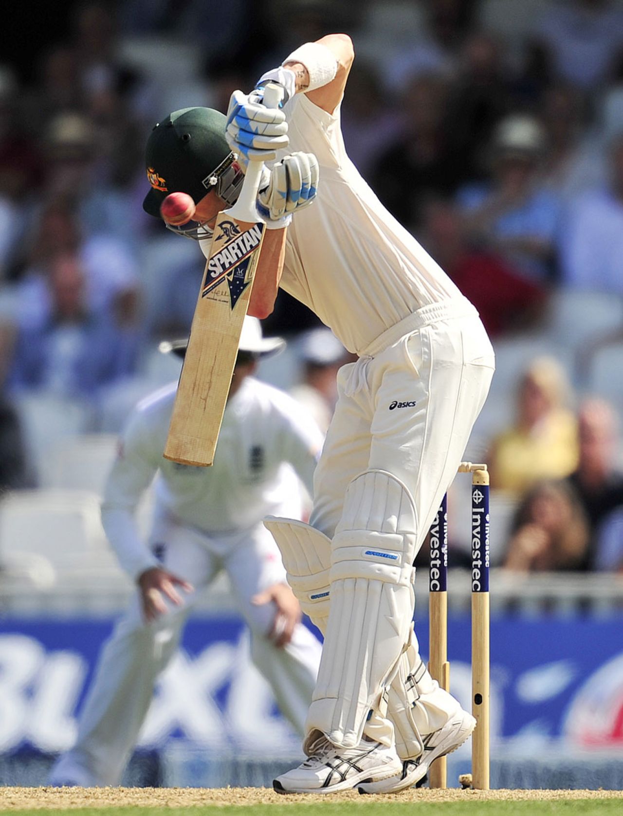 Michael Clarke was greeted by some short stuff, England v Australia, 5th Investec Test, The Oval, 1st day, August 21, 2013