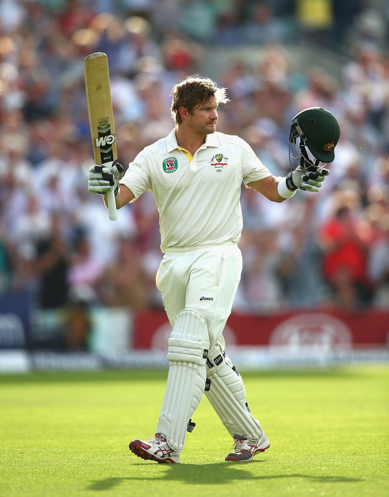 Shane Watson acknowledges the crowd after falling for 176, England v Australia, 5th Investec Test, The Oval, 1st day, August 21, 2013
