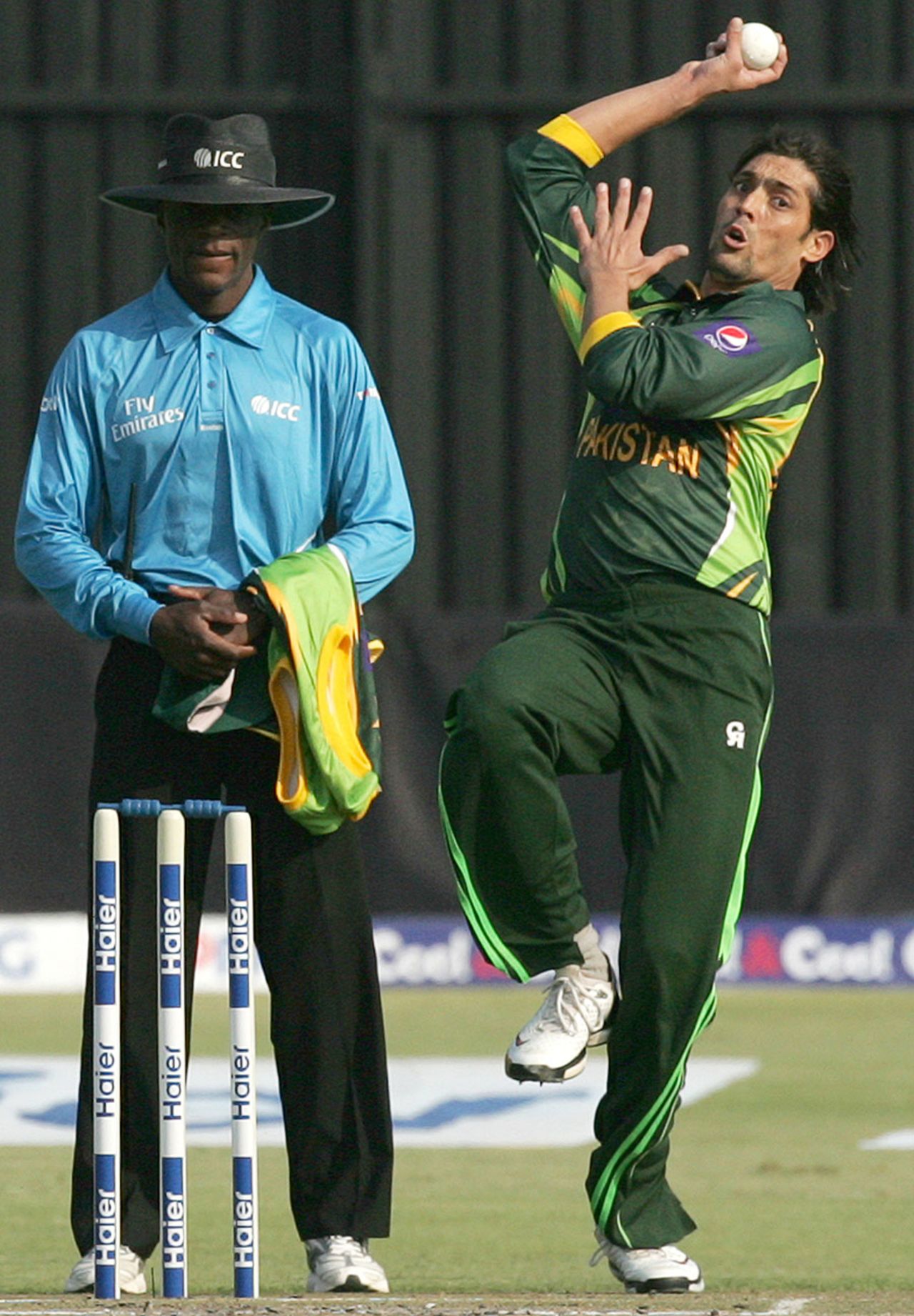 Anwar Ali bowls in his first match for Pakistan in five years, Zimbabwe v Pakistan, 1st T20, Harare, August 23, 2013