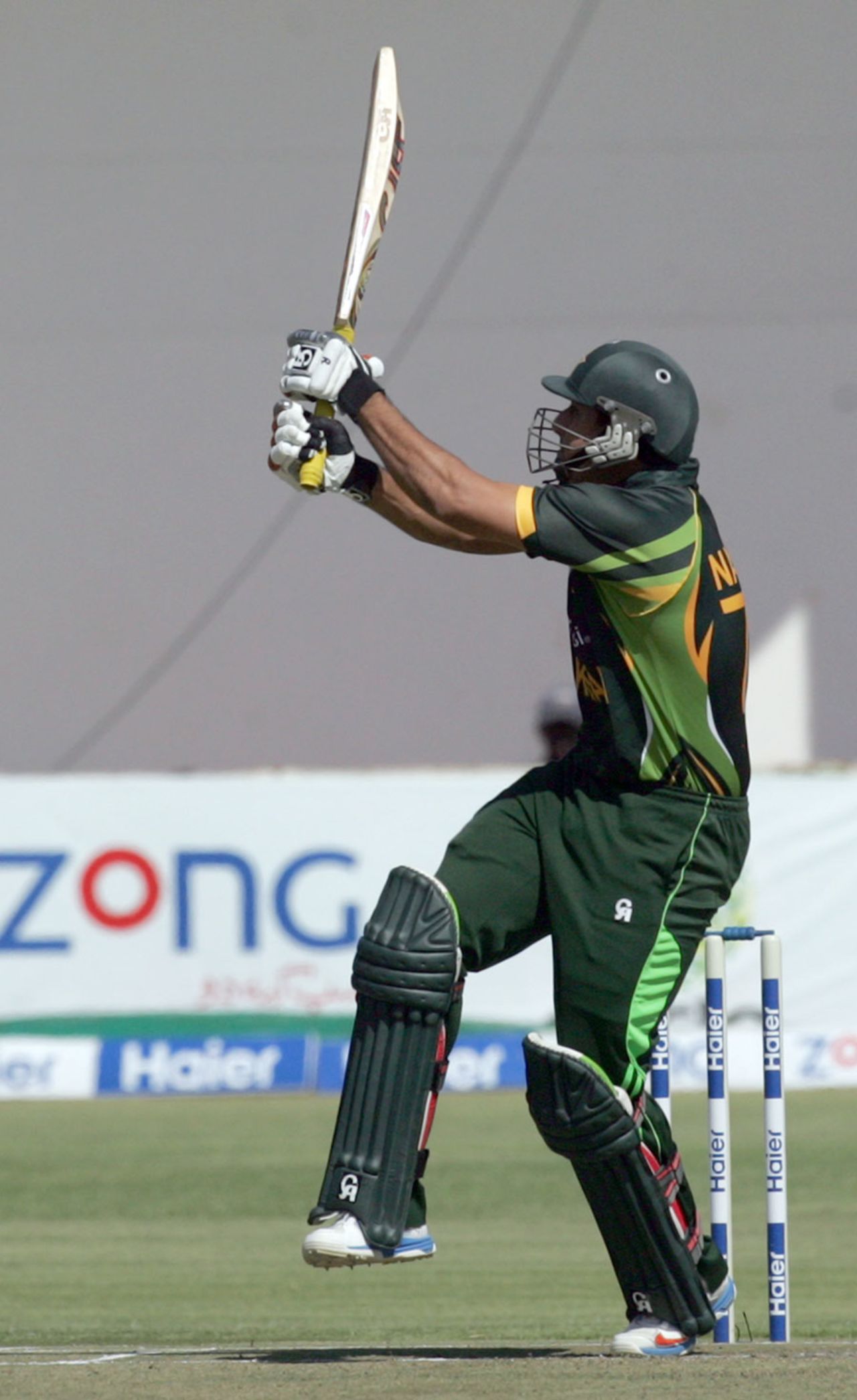 Nasir Jamshed pulls the ball, Zimbabwe v Pakistan, 2nd T20I, Harare, August 24, 2013