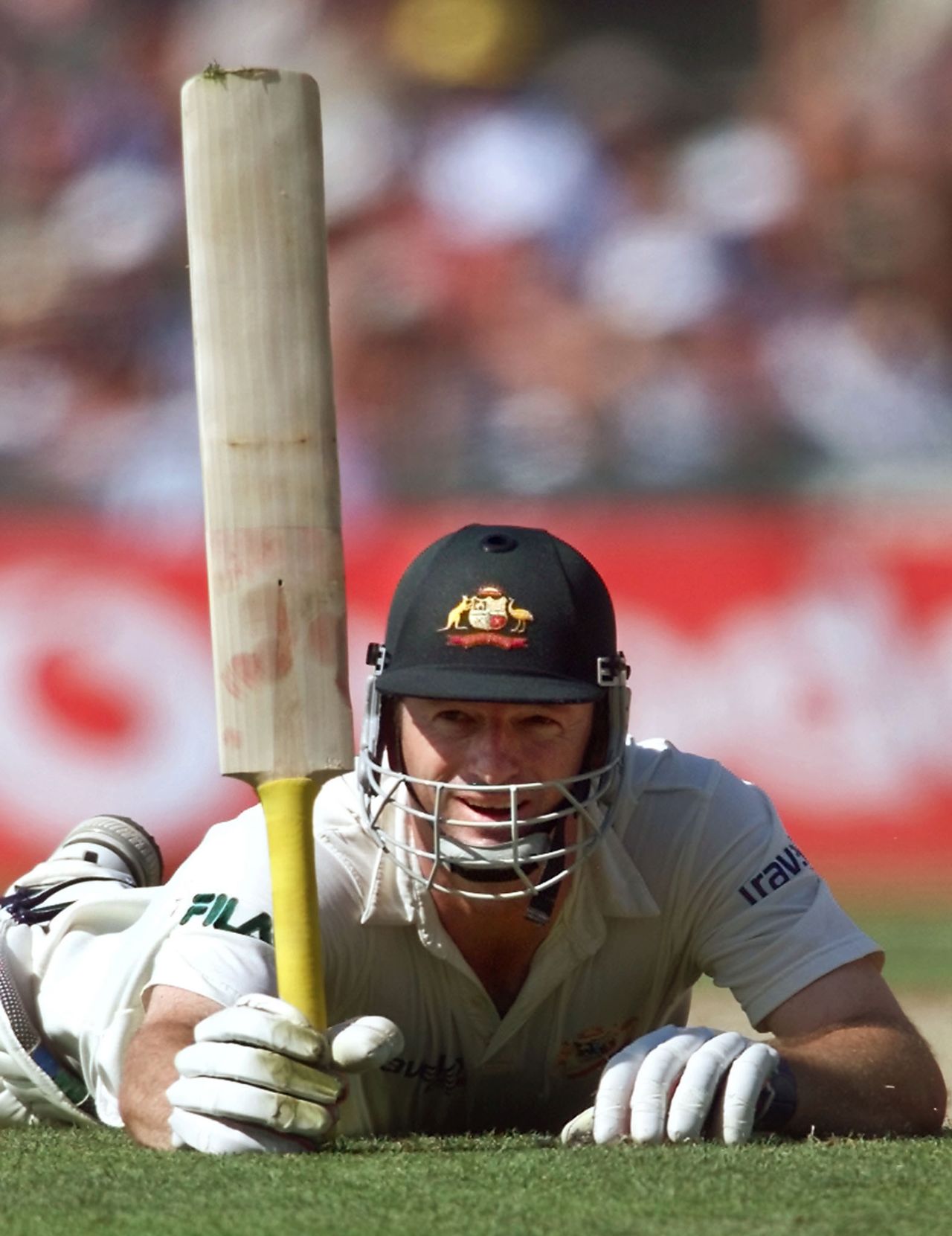 Steve Waugh reaches his hundred, England v Australia, 5th Test, The Oval, 3rd day, August 25, 2001