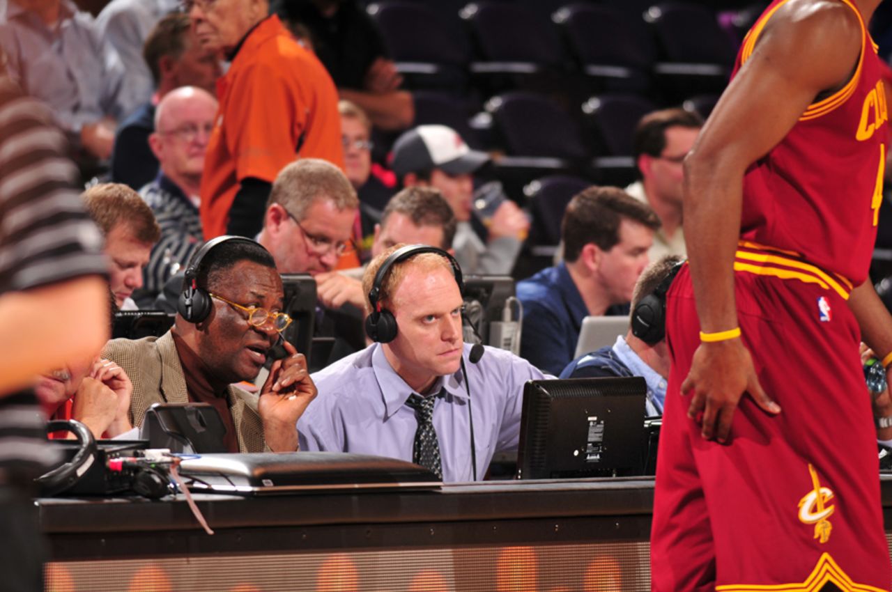 Cleveland Cavaliers' announcers Jim Chones and John Michael discuss the third quarter play, Phoenix Suns v Cleveland Cavaliers, NBA, Phoenix, January 12, 2012