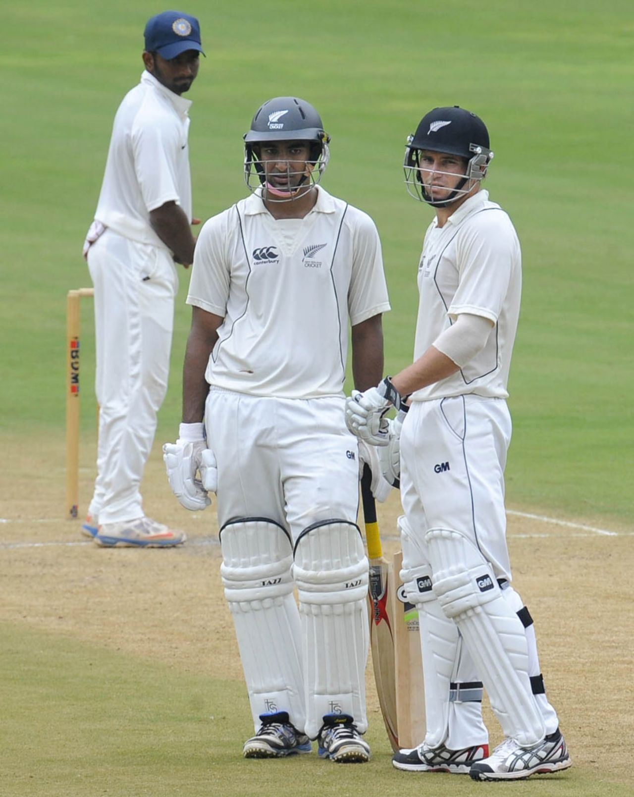 Ish Sodhi and Doug Bracewell defied India A with a 162-run, ninth-wicket stand, India A v New Zealand A, 2nd unofficial Test, Visakhapatnam, September 3, 2013