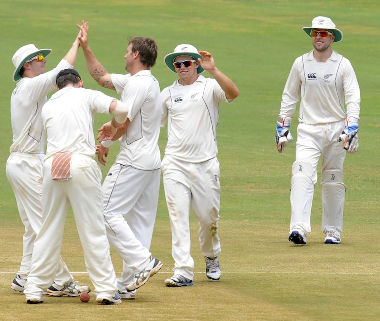 Doug Bracewell is congratulated after taking a wicket, India A v New Zealand A, 2nd unofficial Test, 3rd day, Visakhapatnam, September 4, 2013