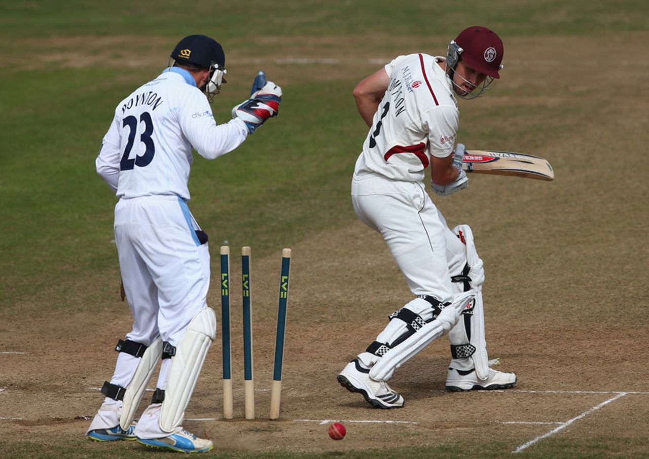 Nick Compton was bowled on 95, Somerset v Derbyshire, County Championship, Division One, Taunton, 3rd day, September 5, 2013