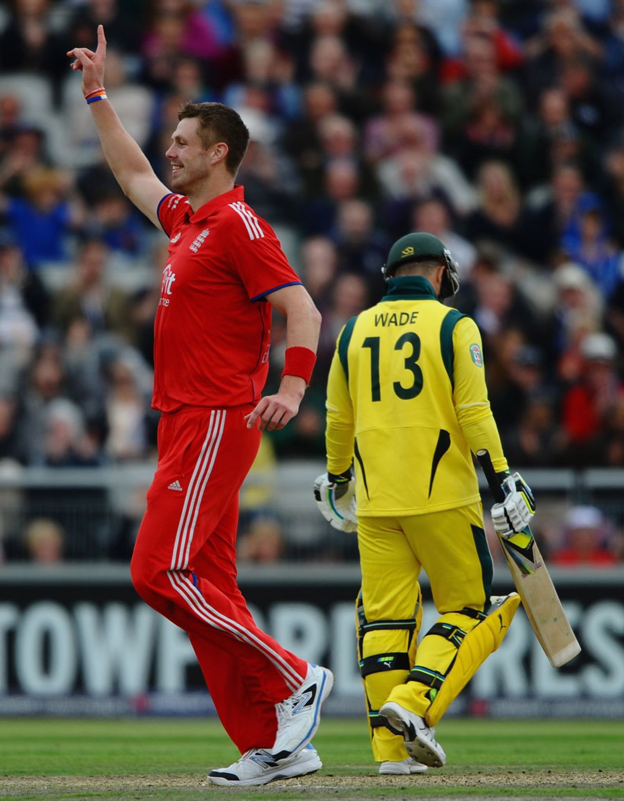 Boyd Rankin picked up two wickets in two balls, England v Australia, 2nd NatWest ODI, Old Trafford, September 8, 2013