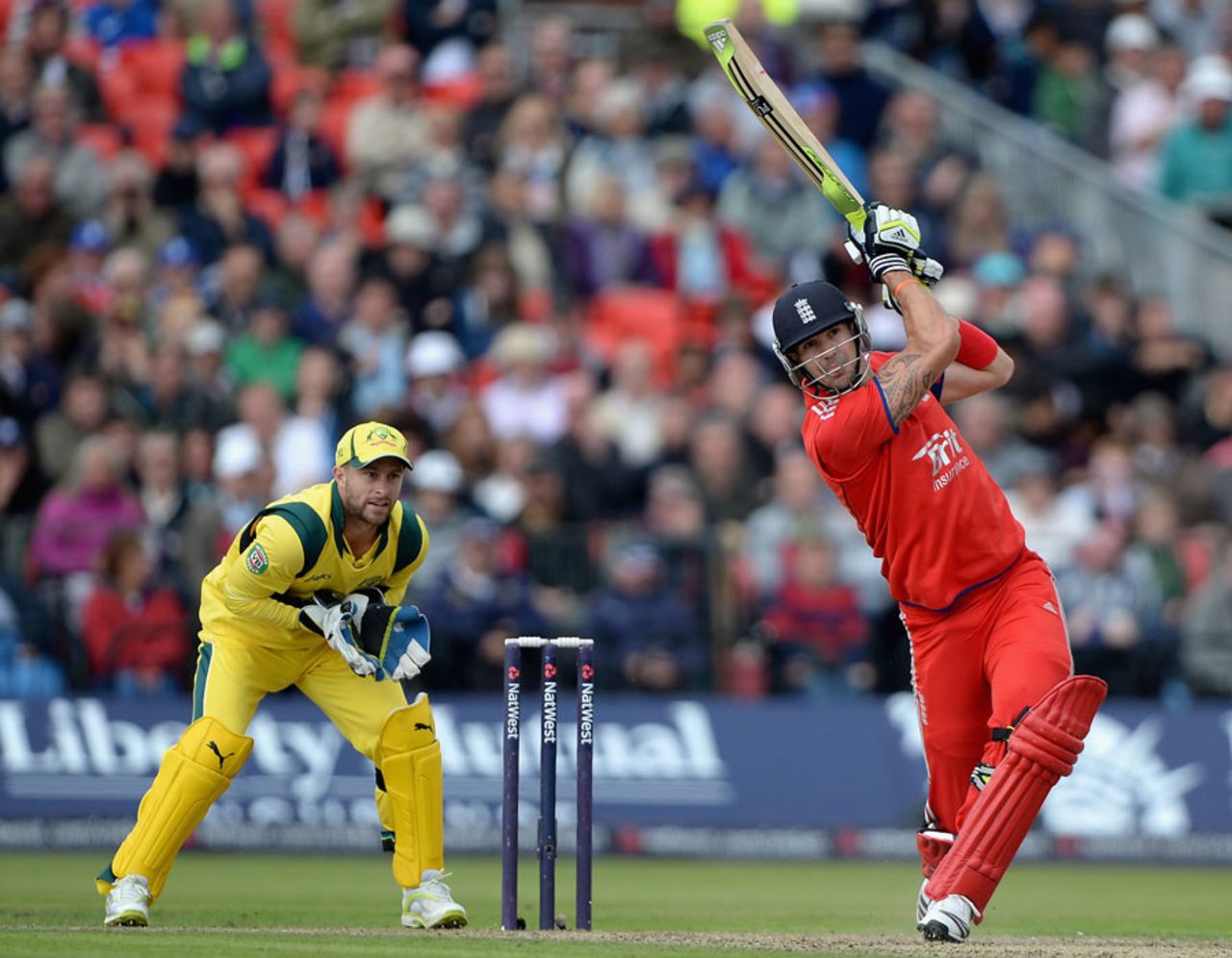 After a quiet start, Kevin Pietersen looked to dominate, England v Australia, 2nd NatWest ODI, Old Trafford, September 8, 2013