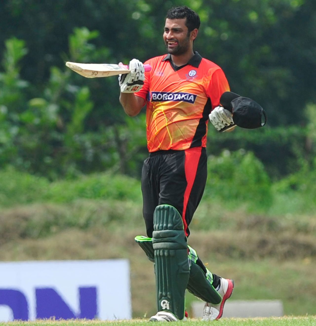 Tamim Iqbal celebrates a century, Brothers v Gazi Tank, DPL 2013, Savar, September 15, 2013