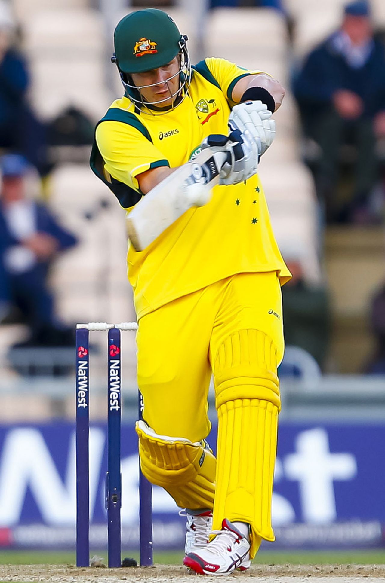 Shane Watson's 143 included 12 fours and six sixes, England v Australia, 5th Natwest ODI, Ageas Bowl, September 14, 2013