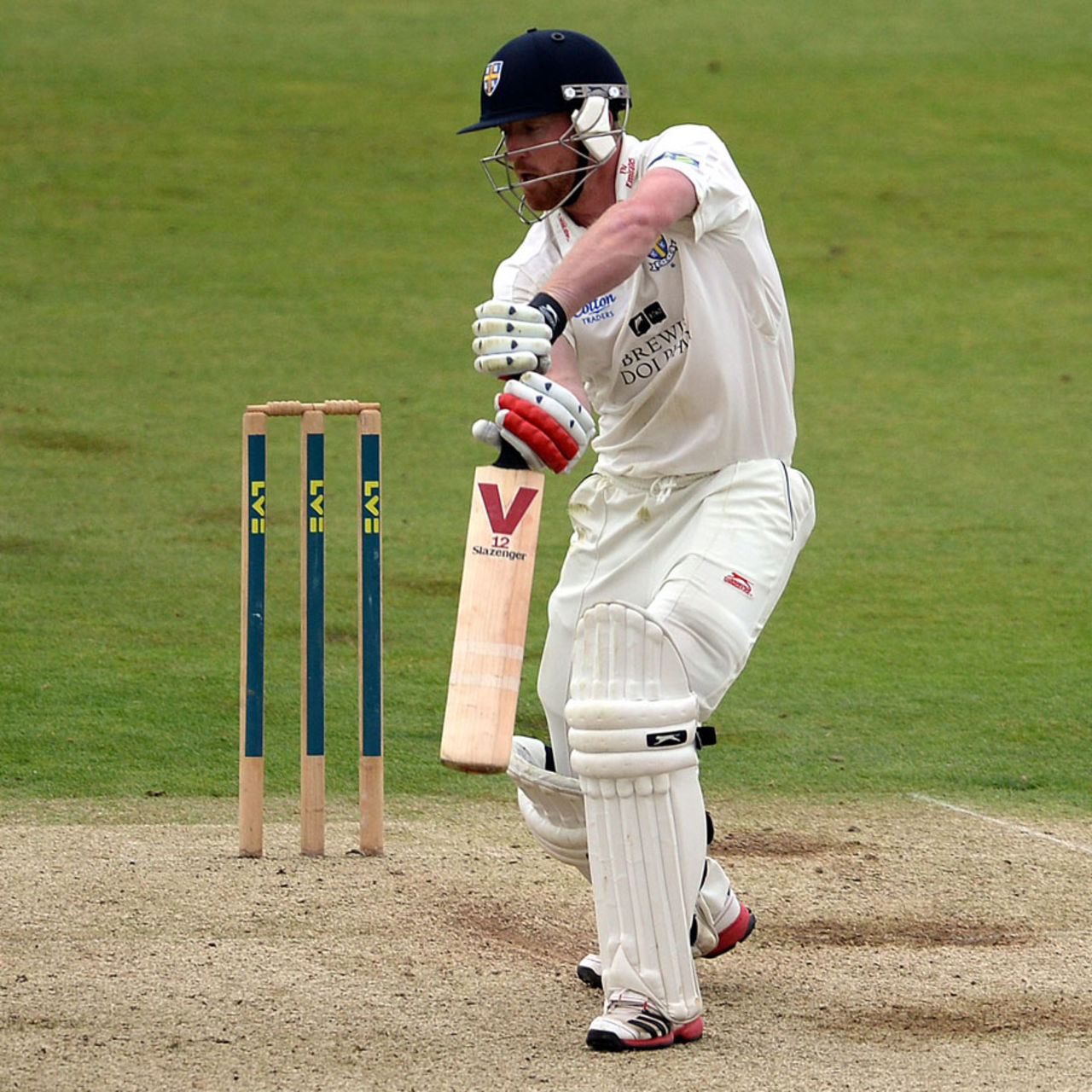 Paul Collingwood dug in after early wickets had fallen, Durham v Nottinghamshire, County Championship, Division One, Chester-le-Street, 1st day, September 17, 2013