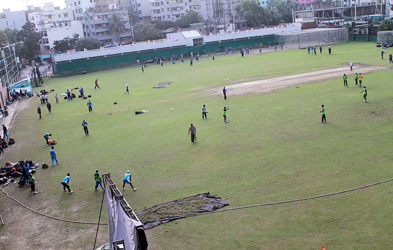 Six DPL clubs train at the National Cricket Academy, Mirpur, September 16, 2013
