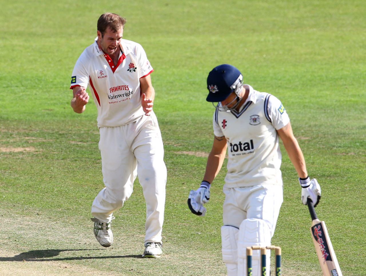 Tom Smith celebrates a wicket, Gloucestershire v Lancashire, County Championship, Division Two, Bristol, 4th day, September 20, 2013