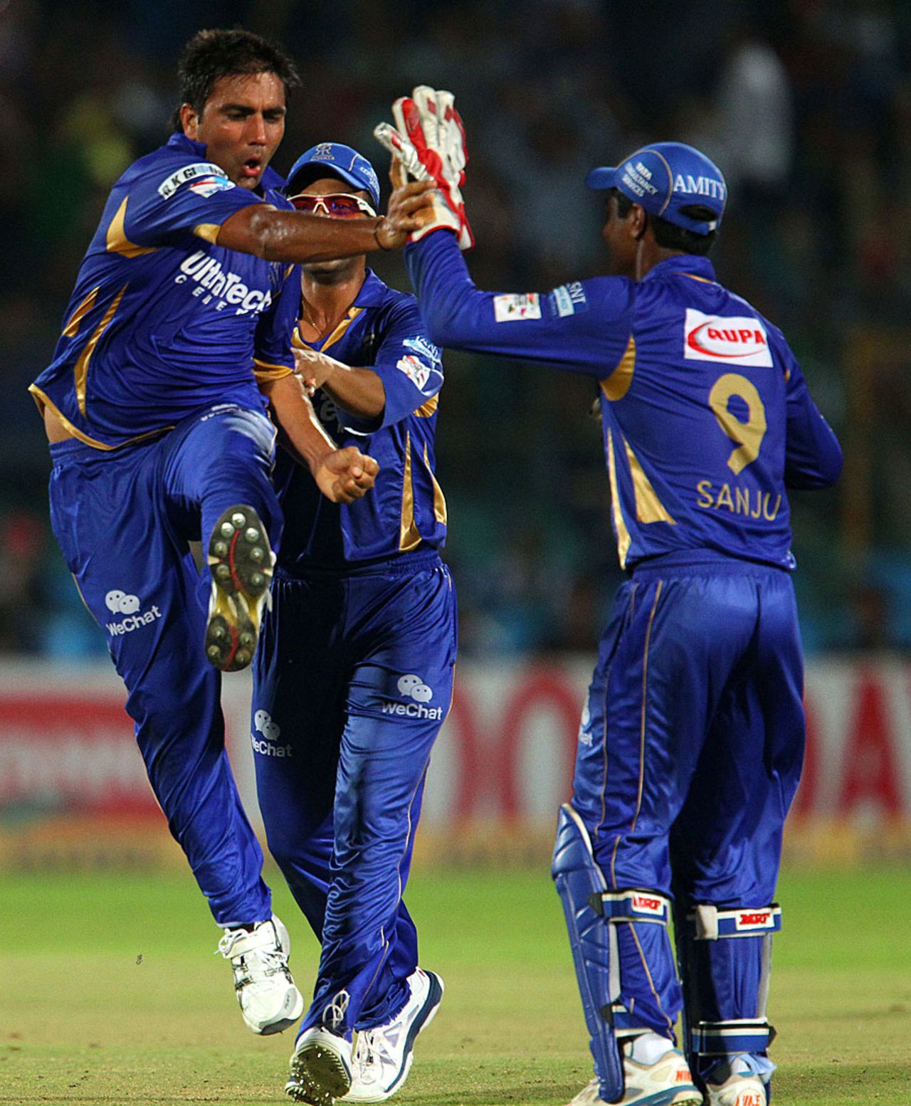 Vikramjeet Malik and his team-mates celebrate a wicket, Lions v Rajasthan Royals, Group A, Champions League 2013, Jaipur, September 25, 2013