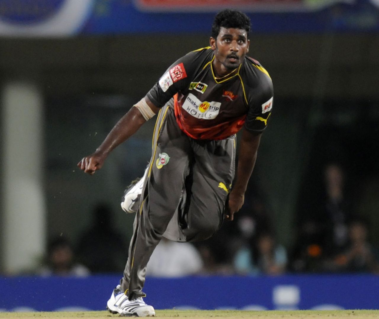 Thisara Perera went wicketless in the innings, Titans v Sunrisers Hyderabad, Champions League 2013, Group B, Ranchi, September 28, 2013