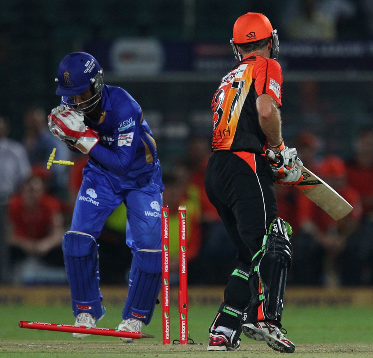 Sanju Samson whips the bails as Simon Katich looks on, Perth Scorchers v Rajasthan Royals, Group A, Champions League 2013, Jaipur, September 29, 2013
