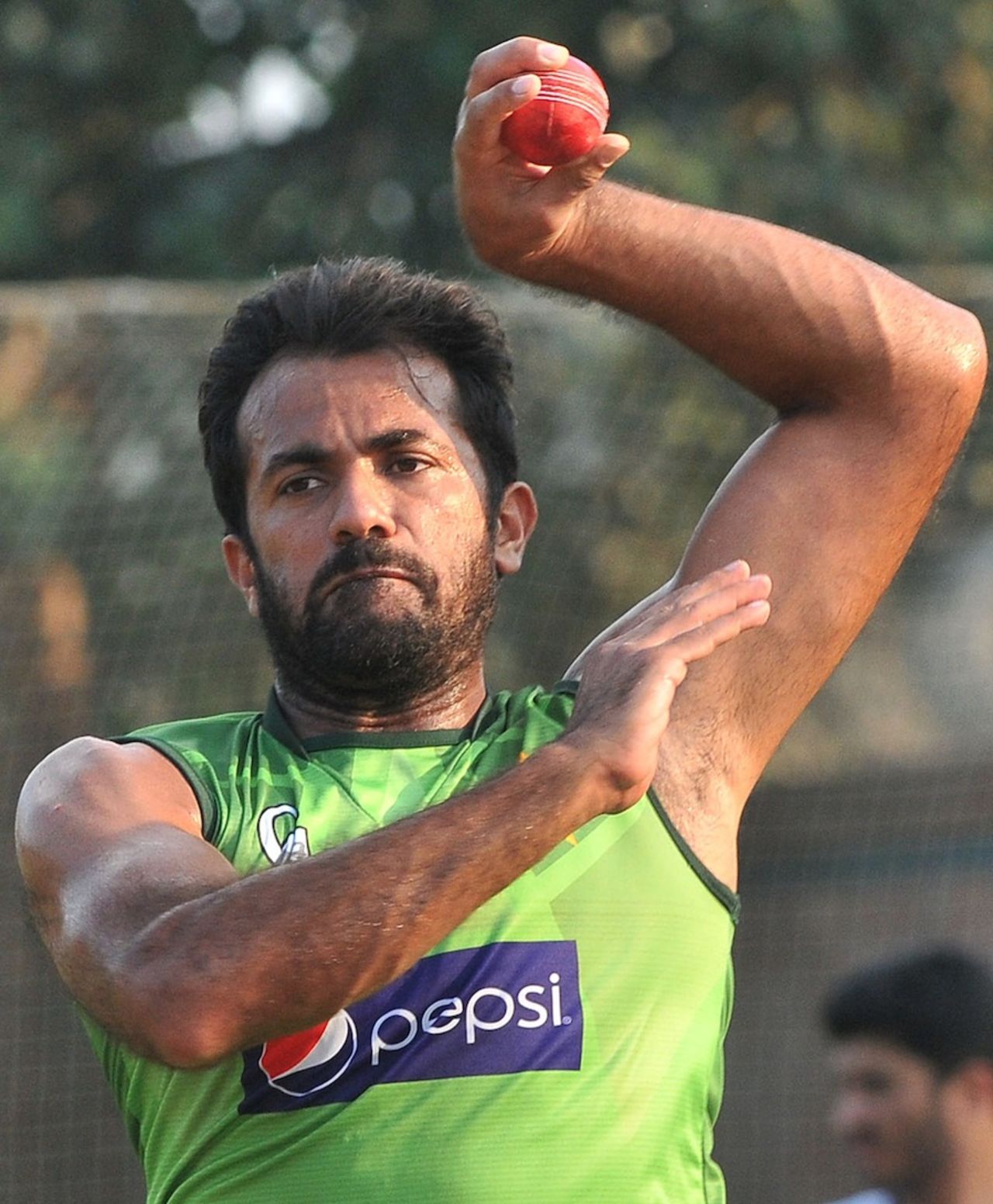 Wahab Riaz bowls during a practice session, Lahore, October 1, 2013