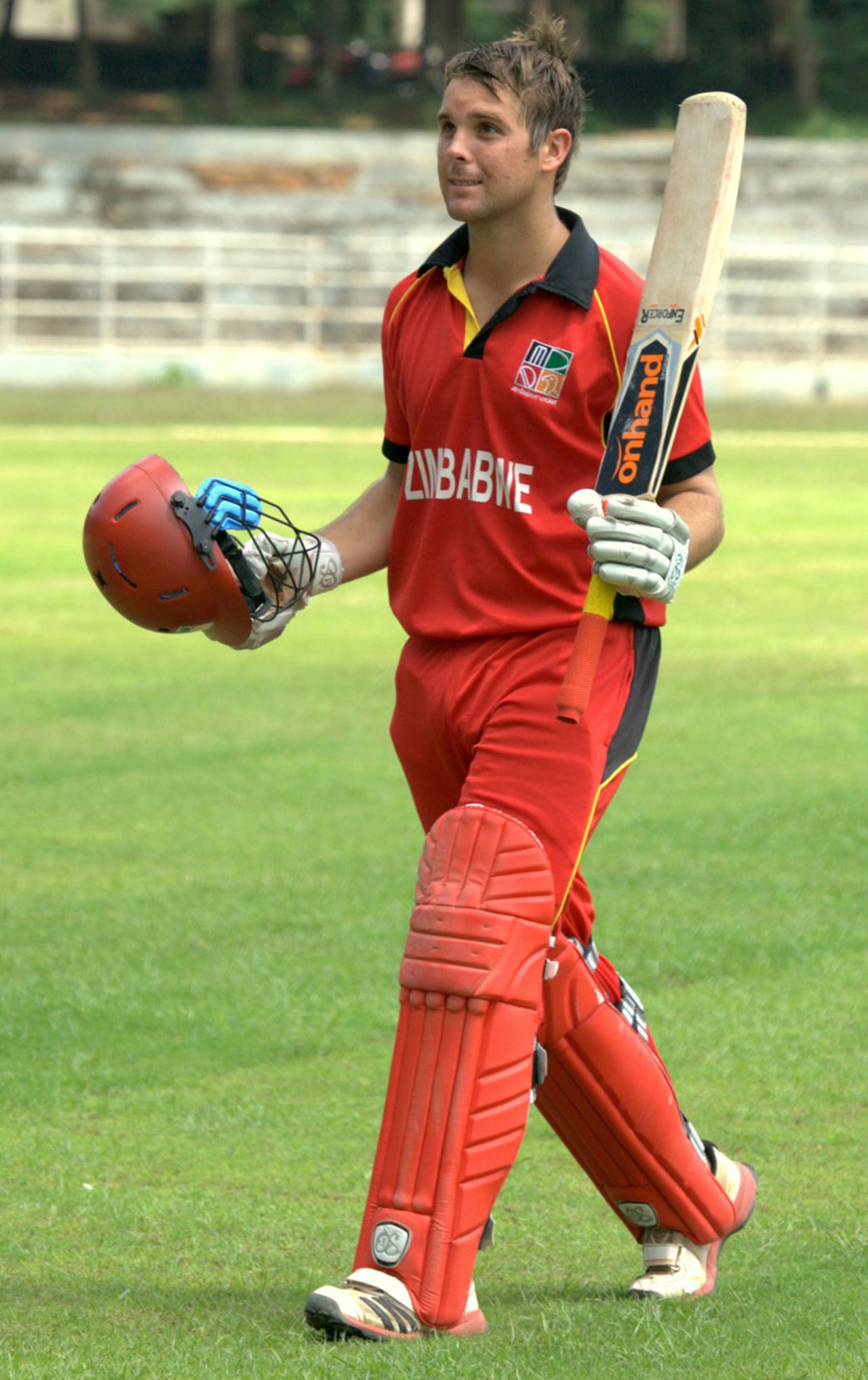 Ryan Burl takes the plaudits after scoring 74, Australia Under-19s v Zimbabwe Under-19s, 3rd place play-off, Visakhapatnam, October 5, 2013 