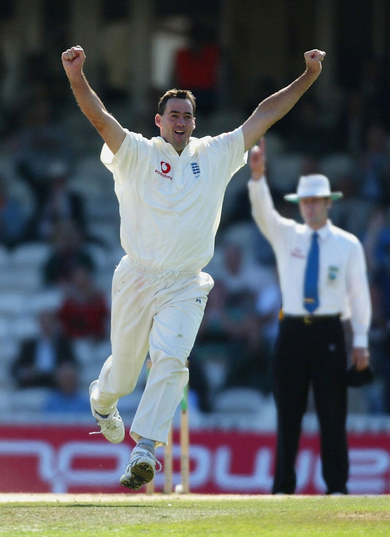 Martin Bicknell celebrates the wicket of Mark Boucher, England v South Africa, 5th Test, September 8, 2003