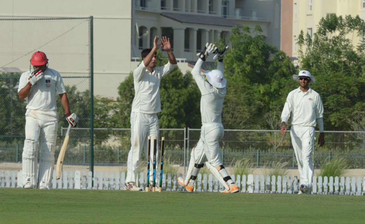 Ragheb Aga picked up three wickets for 12 runs off six overs, Afghanistan v Kenya, ICC Intercontinental Cup, 1st day, Dubai, October 6, 2013