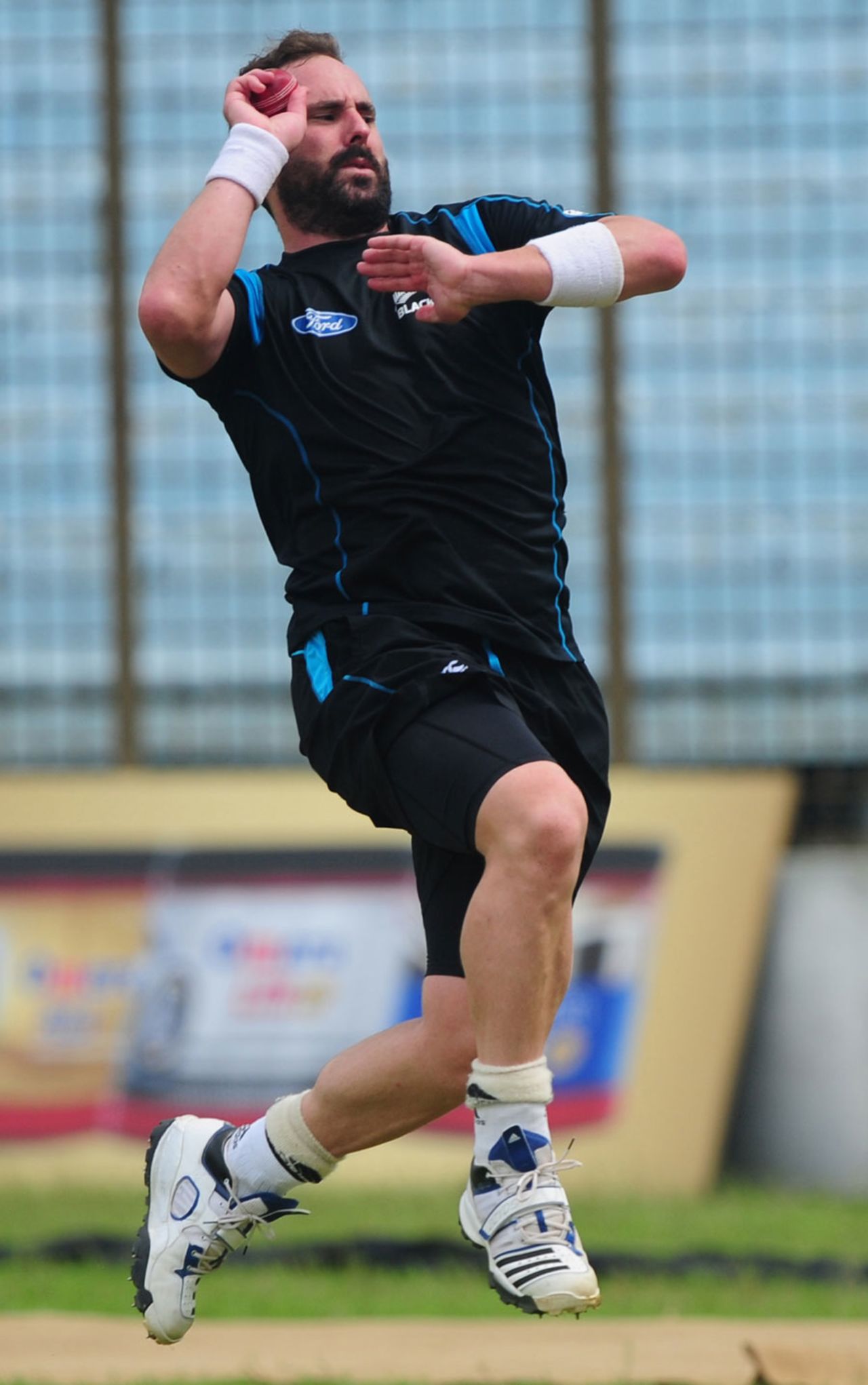 New Zealand pacer Mark Gillespie bowls in the nets, Chittagong, October 7, 2013