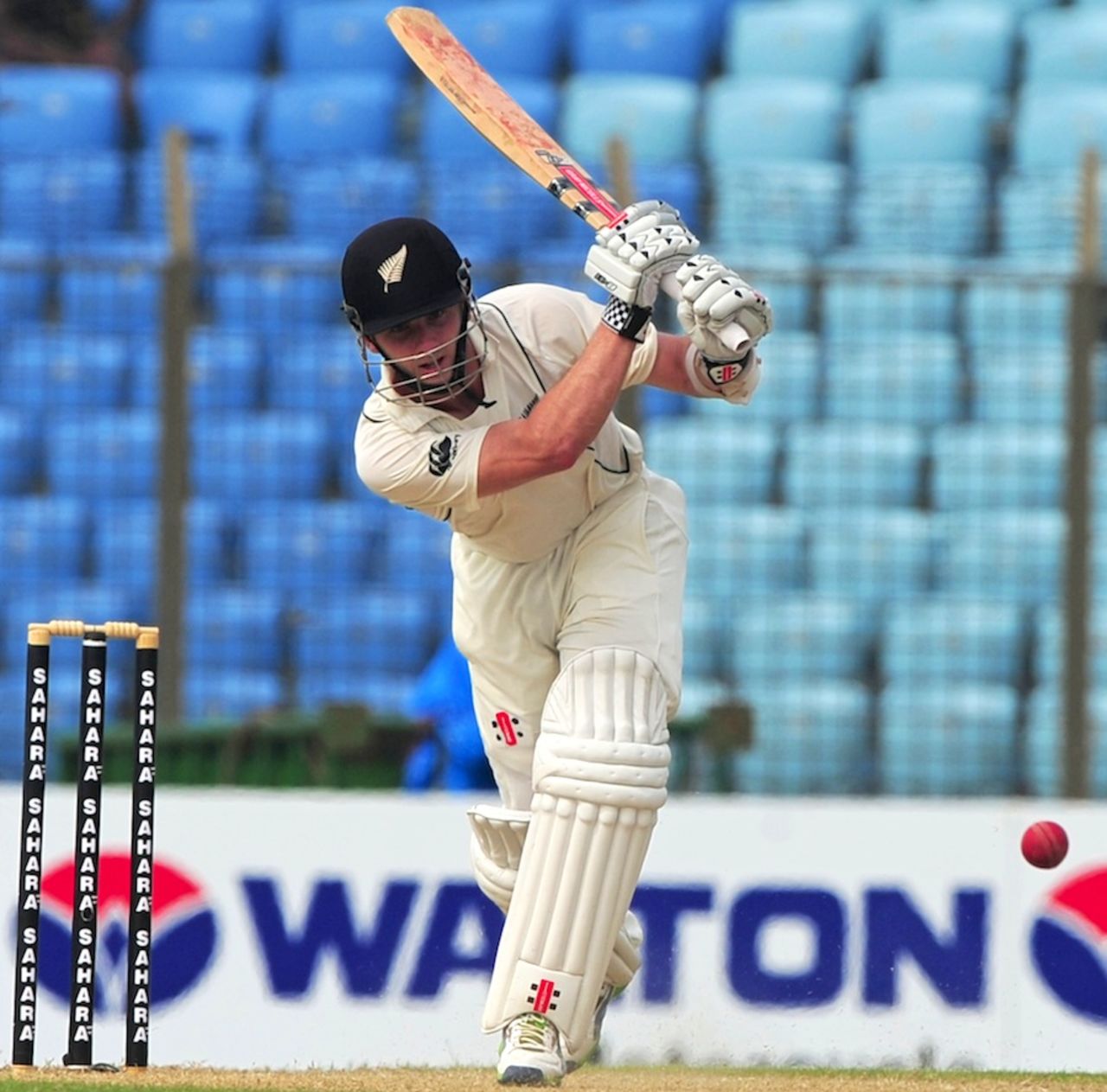 Kane Williamson plays a straight drive, Bangladesh v New Zealand, 1st Test, Chittagong, day 1, October 9, 2013
