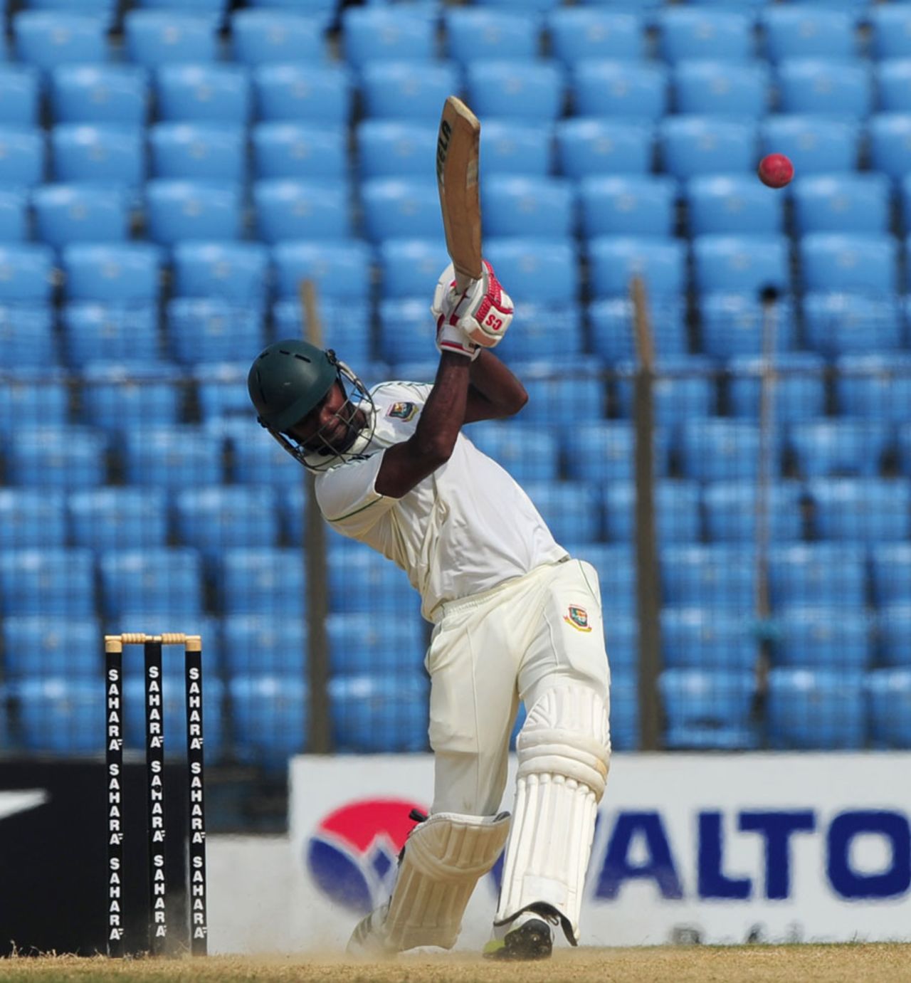 Sohag Gazi lofts the ball down the ground, Bangladesh v New Zealand, 1st Test, 4th day, Chittagong, October 12, 2013