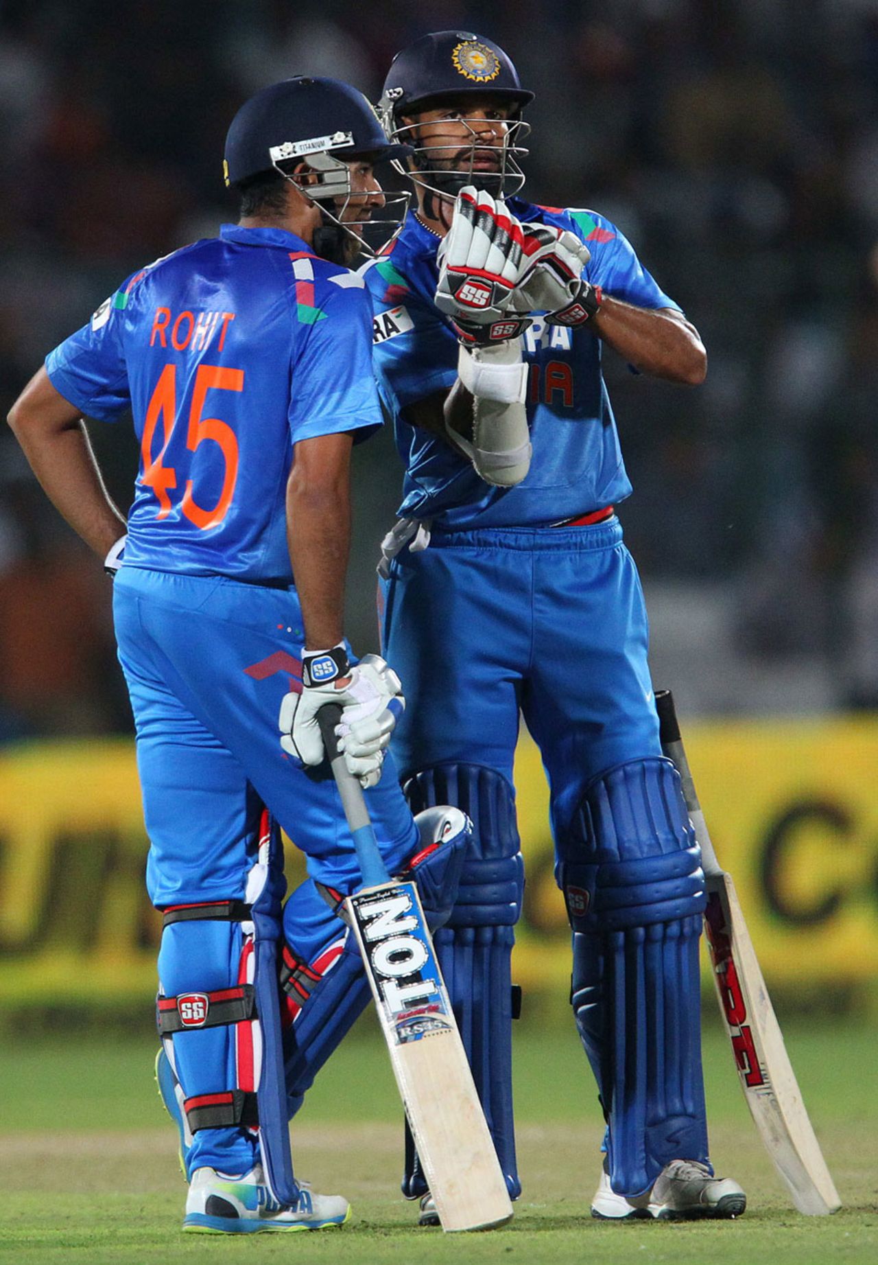 Rohit Sharma and Shikhar Dhawan shared a solid opening stand, India v Australia, 2nd ODI, Jaipur, October 16, 2013
