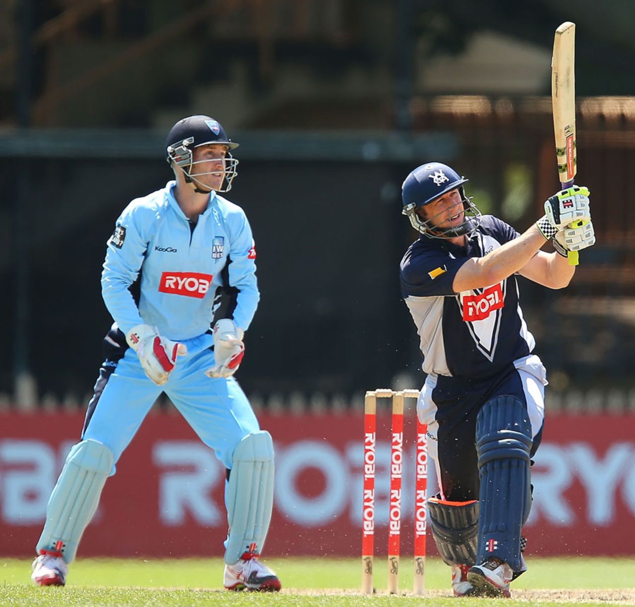 David Hussey hit 71 off 52 and shared a 92-run stand with Matthew Wade, New South Wales v Victoria, Ryobi One-Day Cup, Sydney, October 20, 2013
