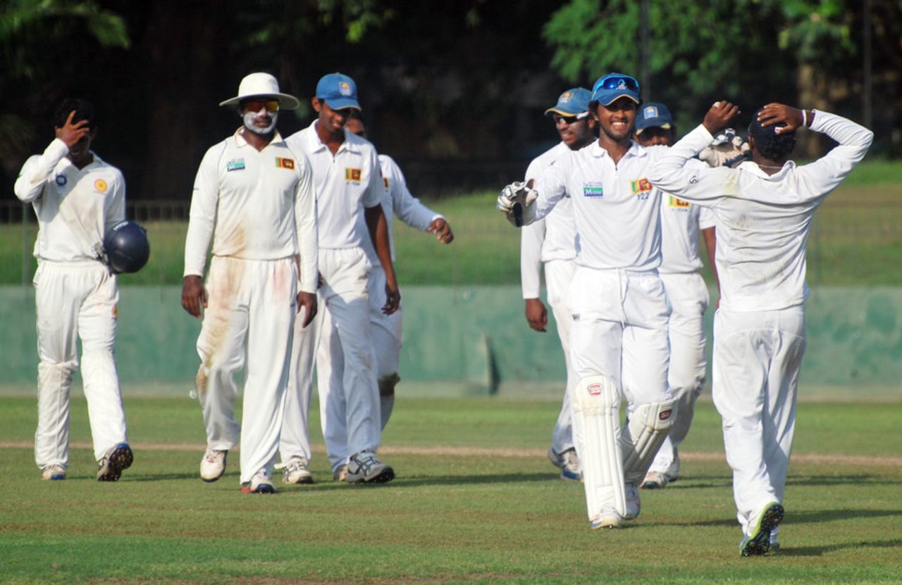 Sri Lanka A celebrate the wicket of Mahela Jayawardene, Board XI v Sri Lanka A, SLC Four-day Triangular Tournament, SSC, 2nd day, October 23, 2013