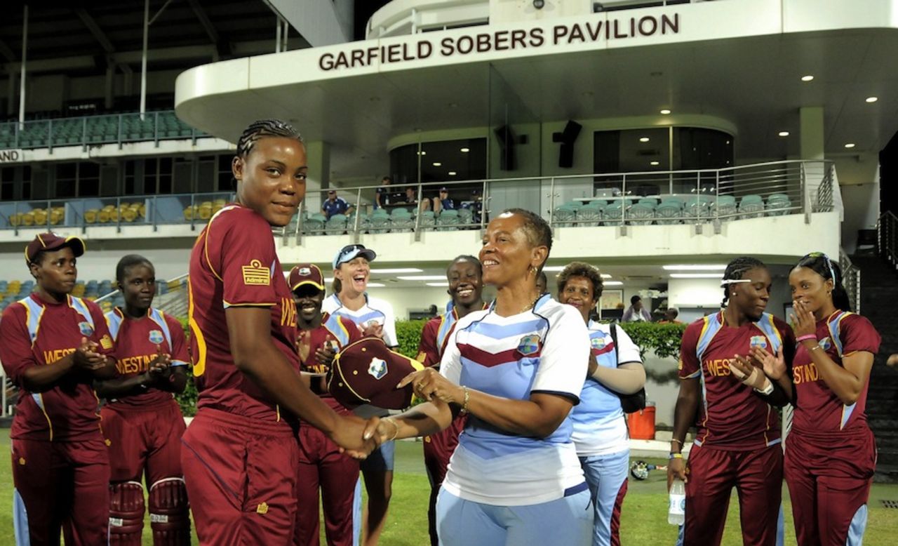 Chinelle Henry made her international debut, West Indies v England, West Indies Tri-Nation Series, Barbados, October 24, 2013