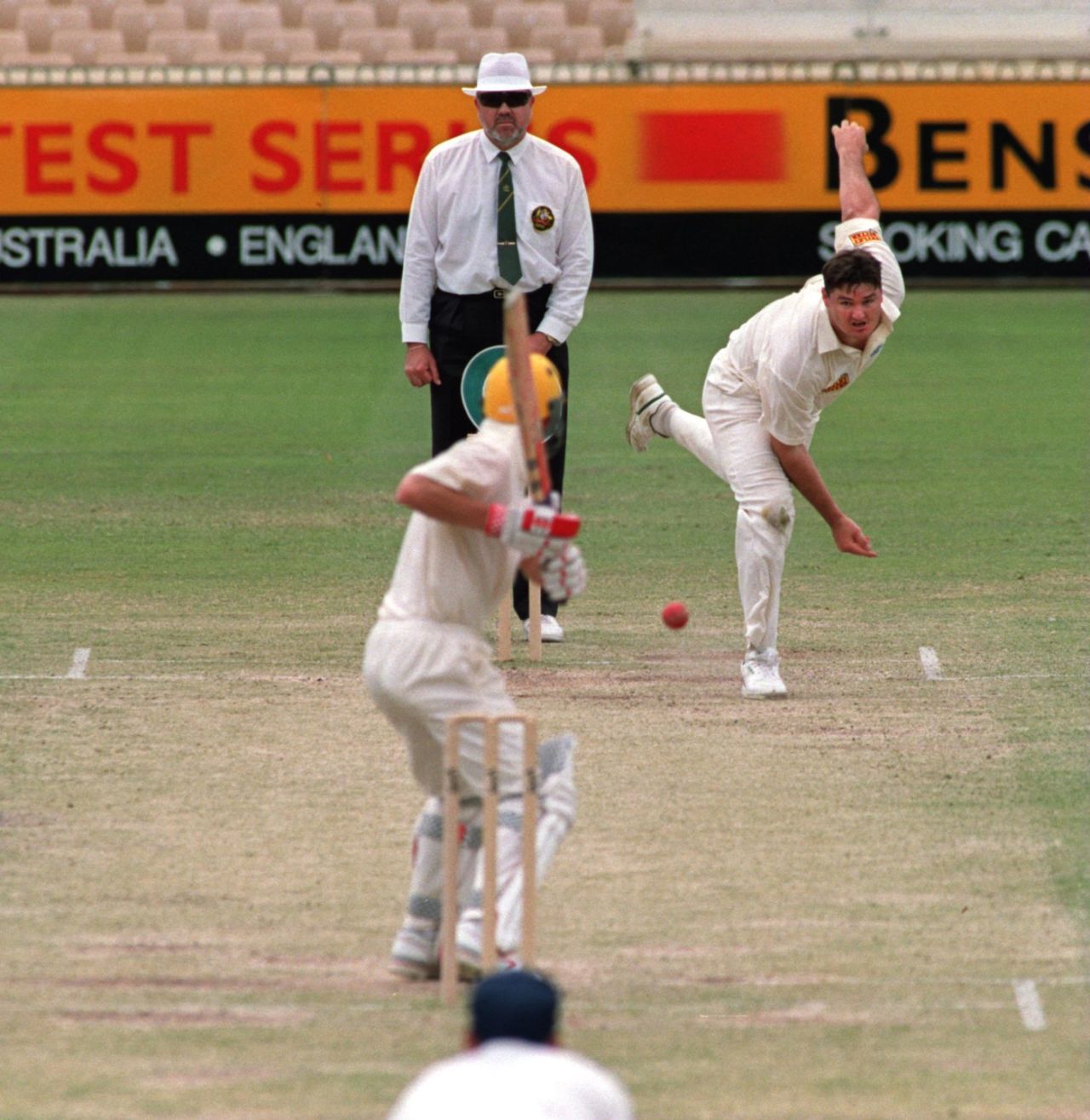 Martin McCague bowls in a tour match, Western Australia v England XI, Perth, 4th day, November 1, 1994