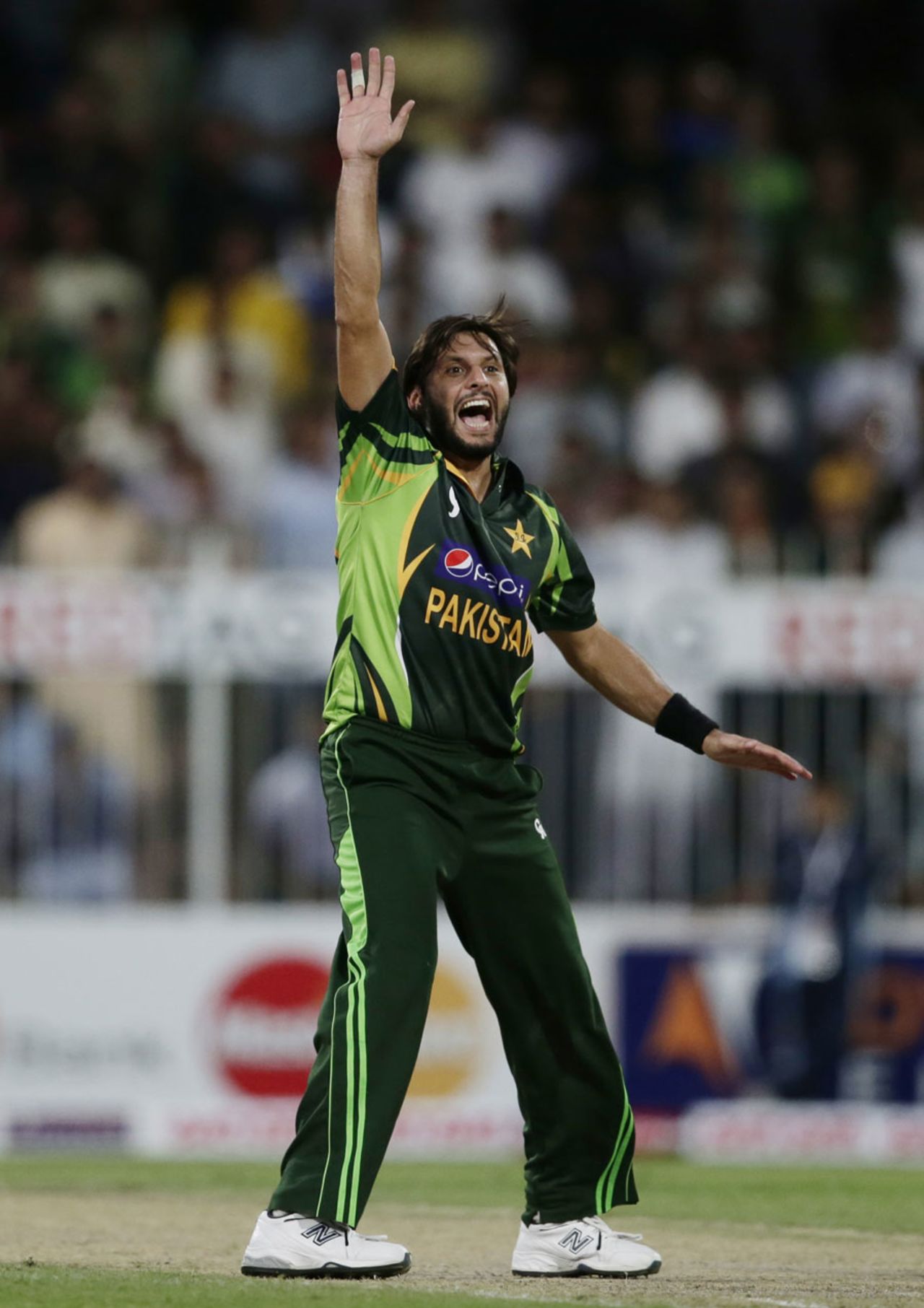 Shahid Afridi finished with 3 for 37, Pakistan v South Africa, 1st ODI, Sharjah, October 30, 2013