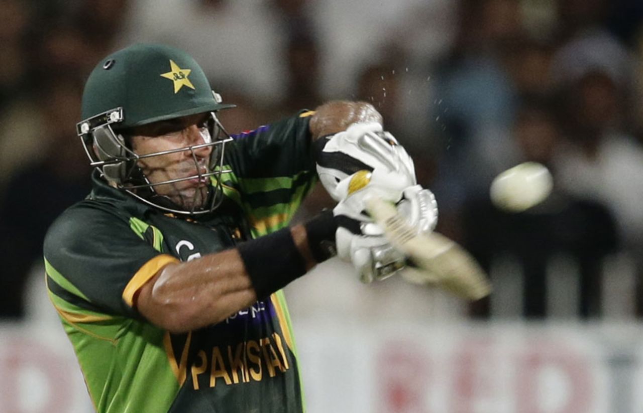 Misbah-ul-Haq chipped in with 31, Pakistan v South Africa, 1st ODI, Sharjah, October 30, 2013