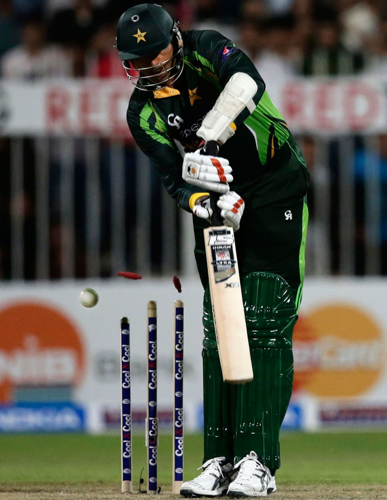 Mohammad Irfan was the last wicket to fall, Pakistan v South Africa, 1st ODI, Sharjah, October 30, 2013