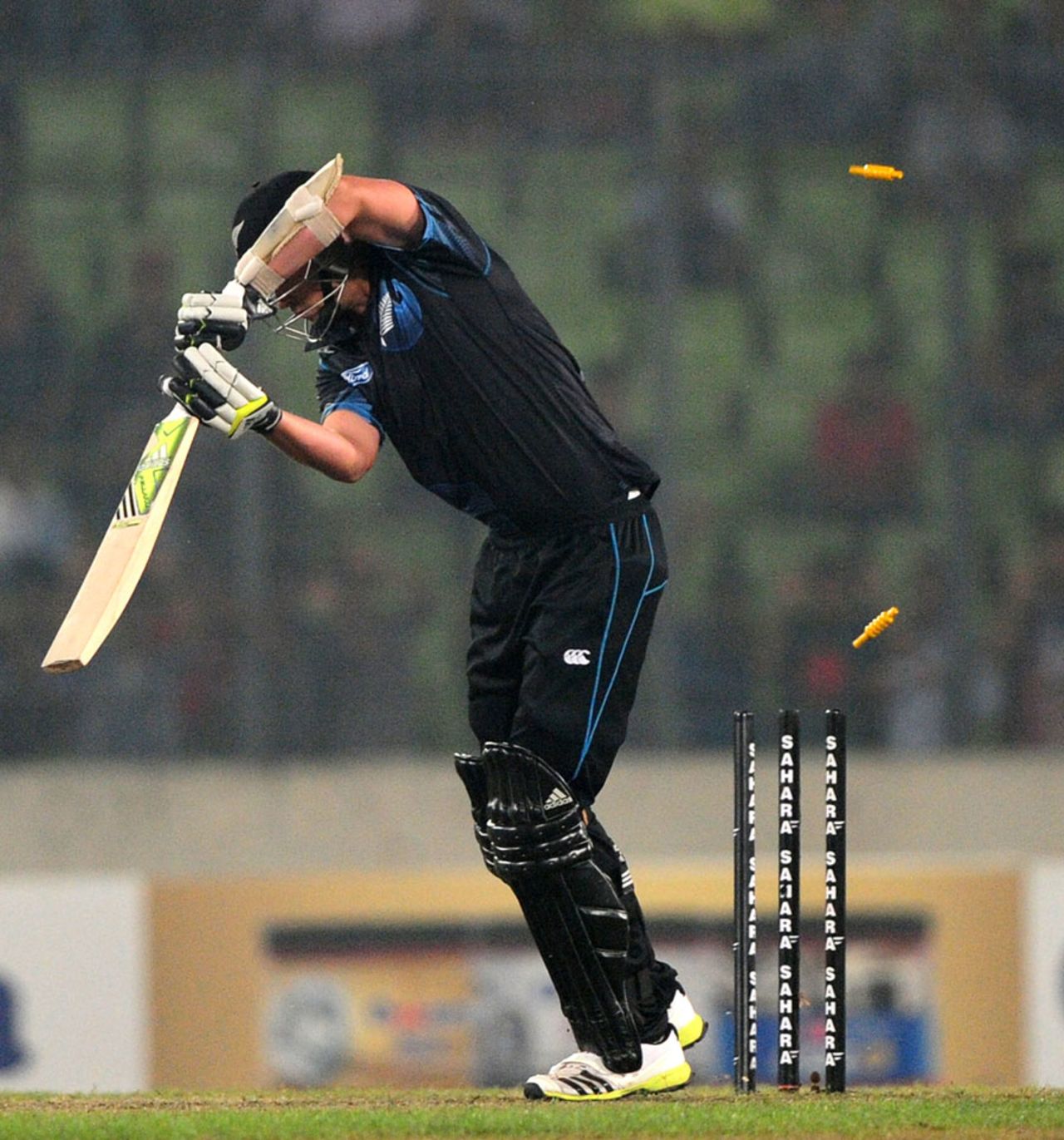 Tim Southee was the last man to be dismissed, bowled by Mortaza for a duck, Bangladesh v New Zealand, 2nd ODI, Mirpur, October 31, 2013